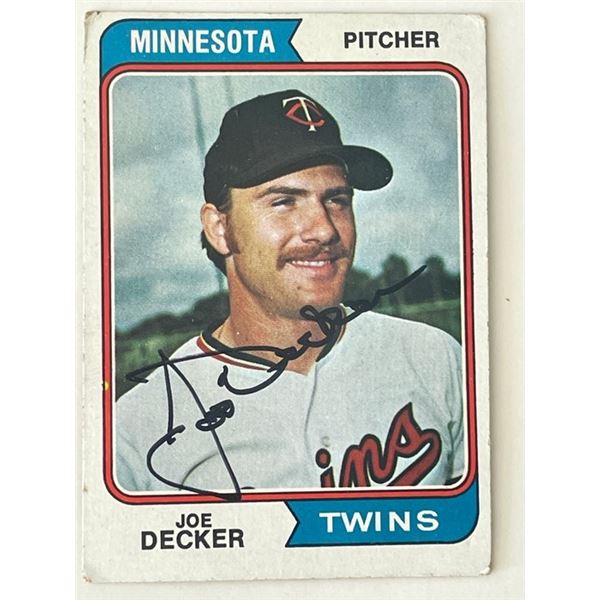 Minnesota Twins Joe Decker signed 1974 Topps #469  trading card