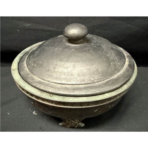 Late Qing Dynasty Scholar's Desktop Footed Incense Pot w/ Lid & Maker's Mark 5" Dia, 3.5"H