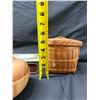 Image 26 : Multiple Wooden Bowls, Lidded Boxes, Woven Fiber Bowl, Japanese Spinning Top Game, etc Misc Sizes