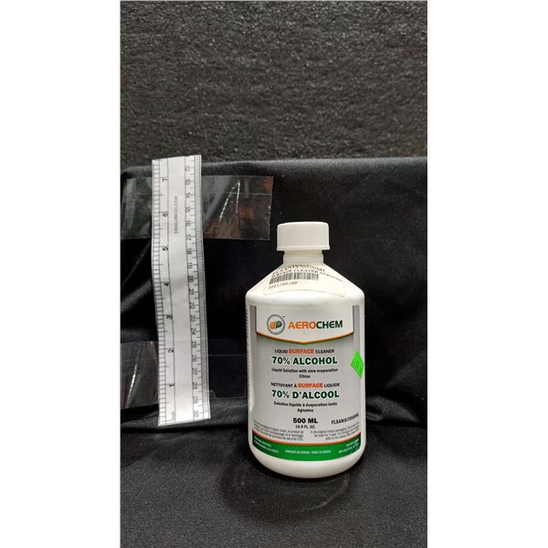NETTOYANT LIQUIDE POUR SURFACES AEROCHEM, 70 % D'ALCOOL, 500 ML