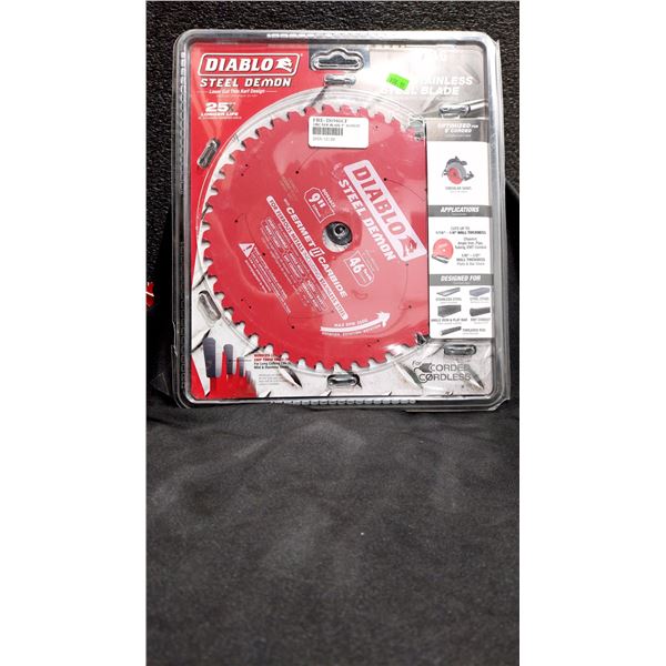 LAME DE SCIE DIABLO, 9 PO, 46 DENTS, ALÉSAGE 1 PO, POUR MÉTAUX FERREUX ET ACIER INOXYDABLE