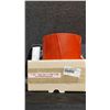 Image 1 : RUBAN ROUGE SANS INSCRIPTION, 3 PO X 1 000 PI X 1,5