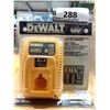 Image 1 : CHARGEUR DE BATTERIES DEWALT DC9310, 7,2 À 18 V