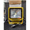Image 1 : LUMIÈRE DE TRAVAIL DEL 40 W LIND EQUIPMENT