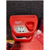 Image 2 : LOT DE 4 CHARGEURS MILWAUKEE ASSORTIS