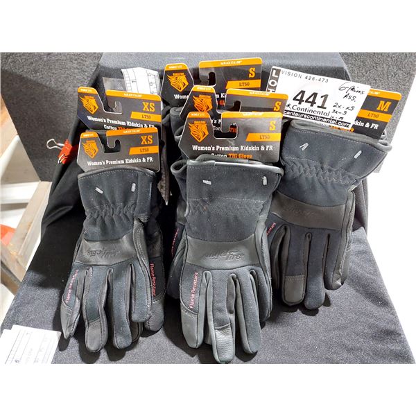 LOT DE 6 PAIRES DE GANTS ASSORTIS, VOIR PHOTO