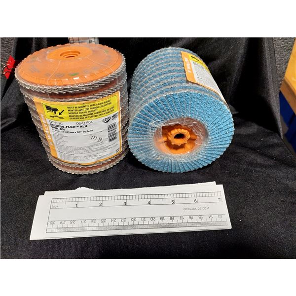 PAQUET DE 10 DISQUES À FEUILLETS WALTER ENDURO-FLEX ALU SPIN-ON 5 PO X 5/8-11, GRAIN 40