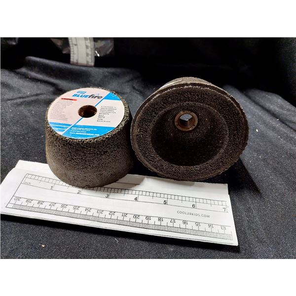 MEULE NORTON BLUEFIRE, 4-1/2 PO X 3/16 PO X 5/8-11