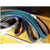 Image 2 : LOT DE 28 BANDES À SABLER ASSORTIES