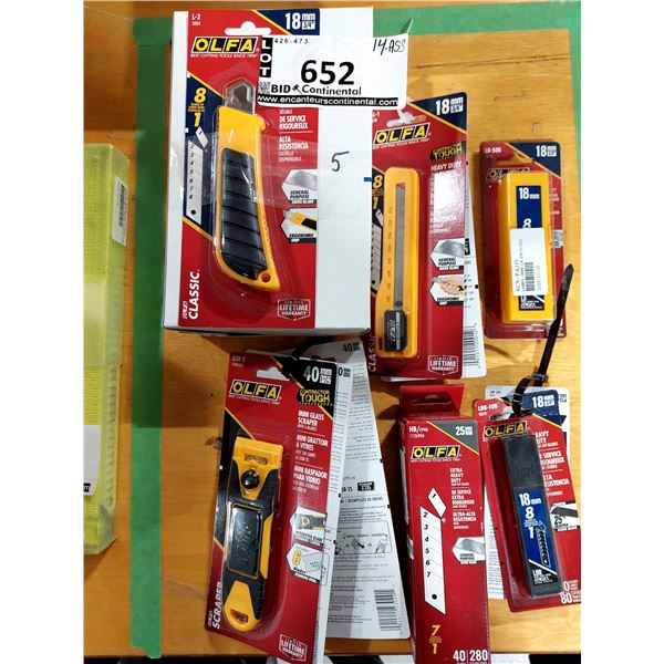 LOT DE 14 LAMES ET OUTILS DE COUPE ASSORTIS