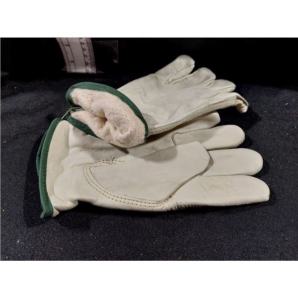 PAIRE DE GANTS DE TRAVAIL