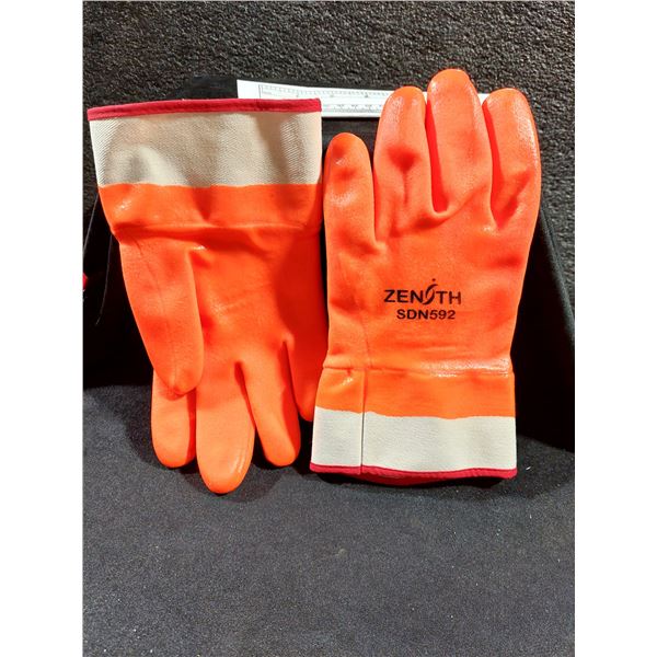 PAIRE DE GANTS ENROBÉS