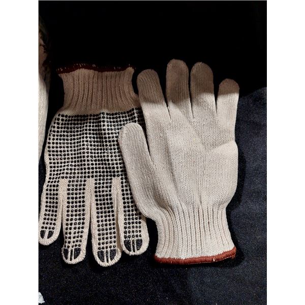 DOUZAINE DE PAIRES DE GANTS DE TRAVAIL