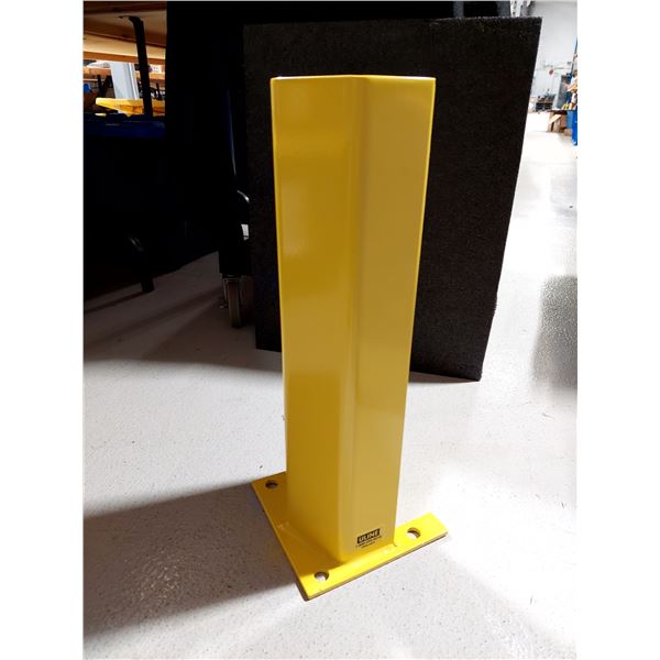 PROTECTEUR D’ÉTAGÈRE ULINE 18 PO POUR POTEAU DE 4-1/2 PO, MODÈLE H-3721