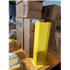 Image 2 : PROTECTEUR D’ÉTAGÈRE ULINE 18 PO POUR POTEAU DE 4-1/2 PO, MODÈLE H-3721