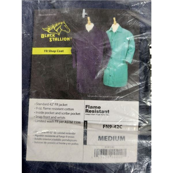 SHOP COAT BLACK STALLION, GRANDEUR MÉDIUM