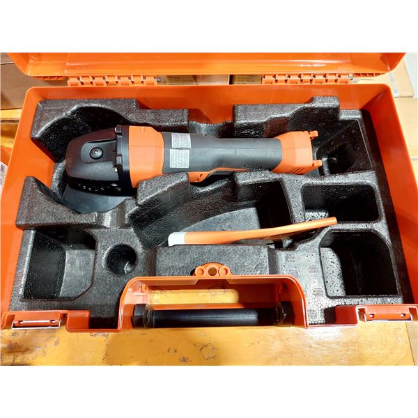 MEULEUSE D’ANGLE SANS FIL FEIN CCG 18-125 BLPD SELECT, 18 V, 5 PO, MOTEUR SANS BALAIS, INTE