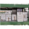 Image 1 : LOT DE 800+ BOULONS 1/2 PO ASSORTIS