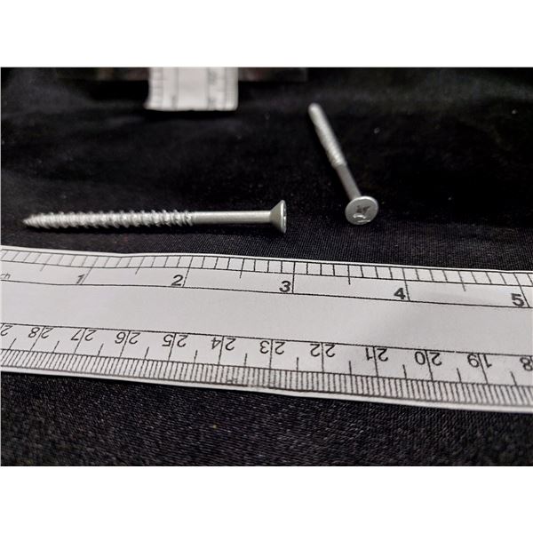 LOT DE 1000 + VIS À BÉTON TÊTE PLATE PRISE COMBO 3/16" X 3-1/4", EVOLUTION MSFH-316314, EVOGUARD ARG