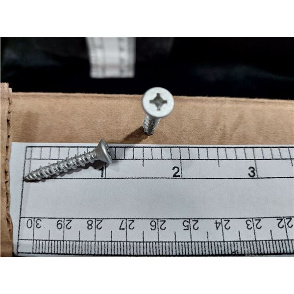 LOT DE 3500 VIS À BÉTON TÊTE PLATE PRISE COMBO 3/16" X 1-1/4", EVOLUTION MSFH-316114, EVOGUARD ARGEN