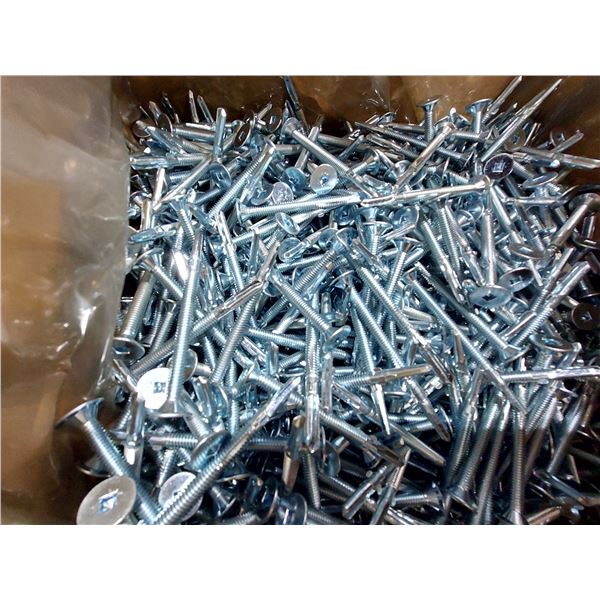 LOT DE 1000 VIS AUTOPERCEUSES À AILETTES TÊTE GAUFRÉE PRISE CARRÉE #3 PT. #4 #12-24 X 3", EVOLUTION 