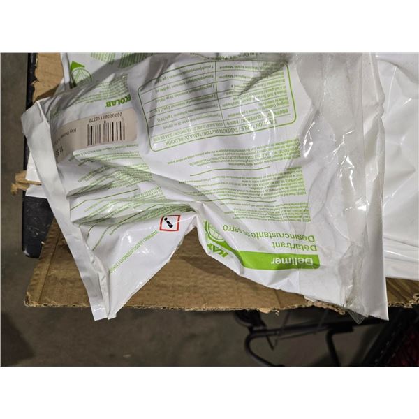 1 Box Of Key Delimer & 1 Box Of Vegetable Wash