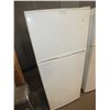 Image 1 : Frigidaire Fridge