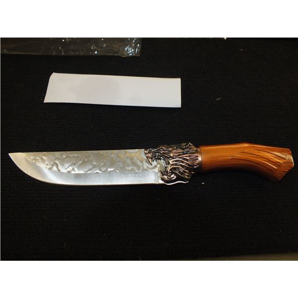 Knife w/ 7" Blade