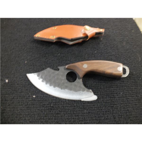Knife w/ 5'" Blade