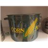 Image 3 : Kitchen Cookware Lot: Corn Pot, Kettle, Sifter, Ice Cream Freezer, and Bowl