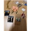 Image 2 : Fashion Jewellery Lot Including Earrings, Necklaces, Pendants, and Brooches