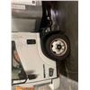 Image 33 : 2021 Isuzu V-8 Gas Box Truck with Maxon Lift Gate - VIN# 54DC4W1D9MS203495 - ODO: 18,974 Miles