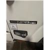 Image 38 : 2021 Isuzu V-8 Gas Box Truck with Maxon Lift Gate - VIN# 54DC4W1D9MS203495 - ODO: 18,974 Miles