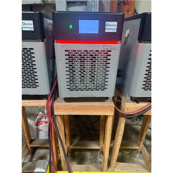ACT Quantum Technology Charger Model Q4-24/36-150-480 with Wood Stand