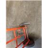 Image 6 : Orange Two Wheel Hand Truck