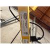 Image 8 : Uline LED Dock Light with 40" Arm Model H-11080