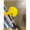 Image 5 : (3) Yellow Safety Stanchions and Chain