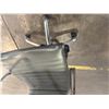 Image 5 : Moes Home Collection Grey and Chrome Office Chair