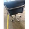 Image 9 : Moes Home Collection Grey and Chrome Office Chair