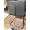 Image 6 : Moes Home Collection Cowhide Armless Chair