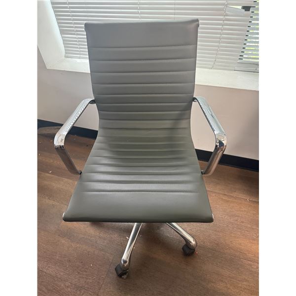Moes Home Collection Grey and Chrome Office Chair
