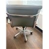 Image 9 : Moes Home Collection Grey and Chrome Office Chair