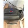 Image 3 : Quill Paper Shredder Model QL-TXC102A with Trash Can