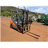 Image 4 : (939471) Doosan D30S-7 Forklift (Runs & Lifts - See Video)