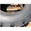 Image 4 : Marcher L-3 16PR Tire 400/75-28