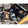 Image 3 : (790530) Komatsu E-919155 LPG Propane Forklift (Nonworking, For Parts/Repair, Parts Missing)
