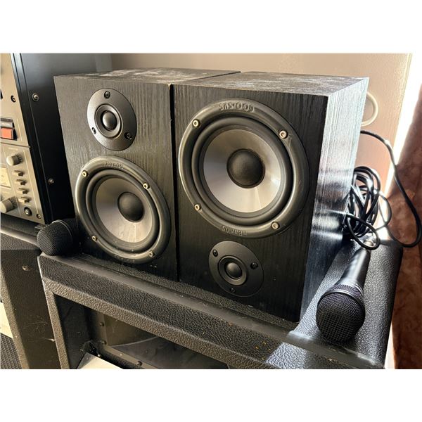 Group of 2 nEar 05 Speakers + VocoPro Mark 12 Pro Mics.