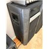 Image 4 : Group of 2 Fender 2-12 HF PA Speaker Cabinets