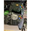 Image 3 : Xbox w/Controllers & 360 World of Tanks Game