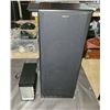 Image 1 : Sony Tall Standing Speaker w/Edifier E3100